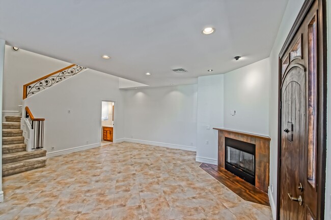 Photo - 15624 Sombra Ave. House