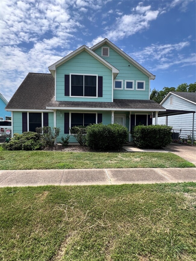 Building Photo - 4710 Salina St