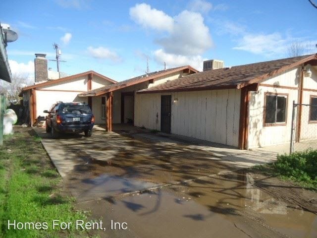 Primary Photo - 16614 Ave 168