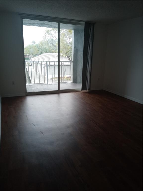 Foto del edificio - 777 SW 111th Way