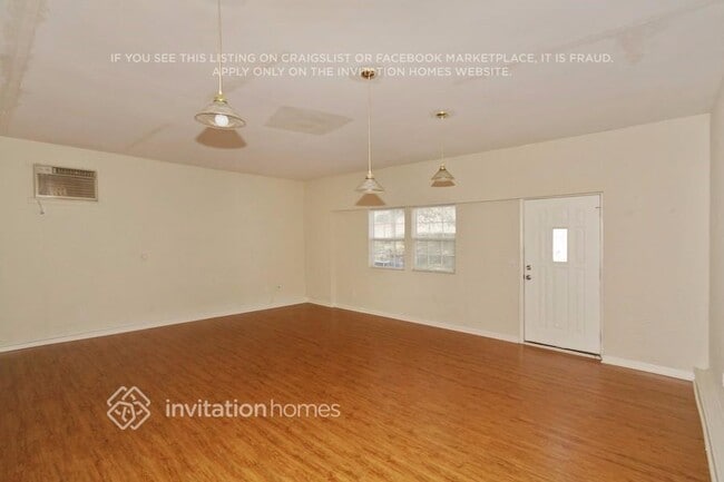 Foto del edificio - 2665 Wildflower Ln SW