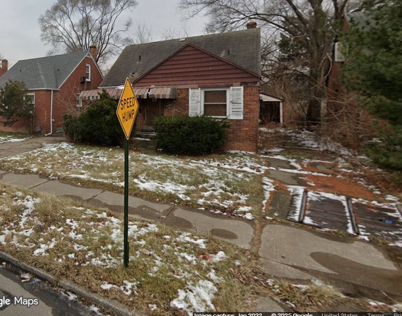 Foto principal - 14960 Tacoma St