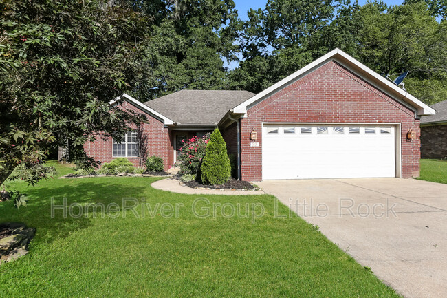 Building Photo - 32 Whispering Wind Cir