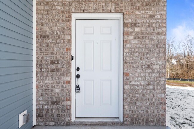 Foto del edificio - 117 Lambert Fld