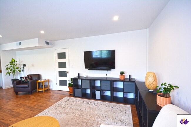 Foto del edificio - 10854 Morrison St