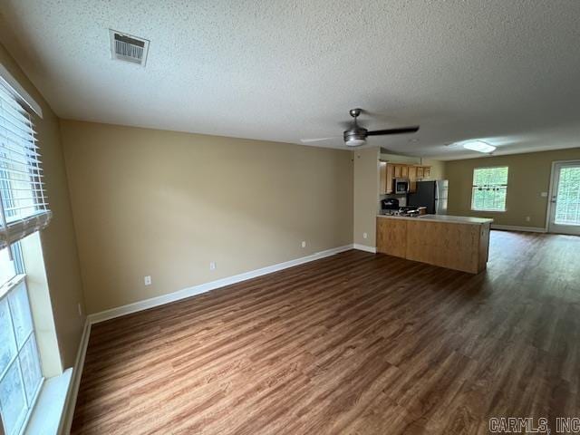 Building Photo - 6 Pinnacle Valley View Dr