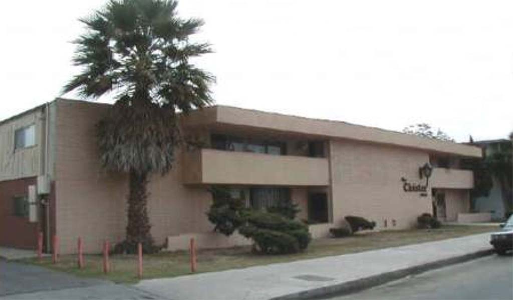 Foto principal - Chadron Apartments