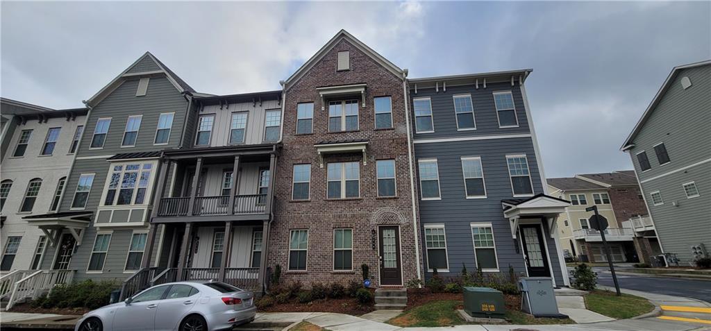 Foto principal - 2590 Morehead St