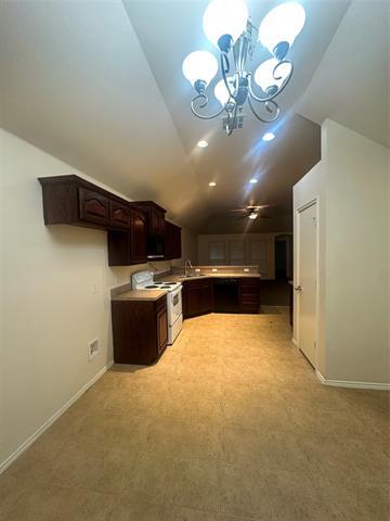 Foto del edificio - 1213 Gardenia Ln