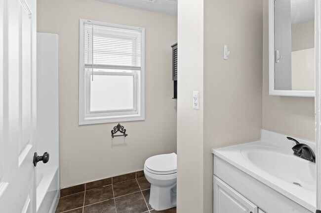 Foto del edificio - 34 E Elza Ave