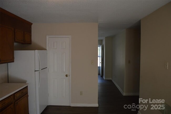 Foto del edificio - 309 Vance St