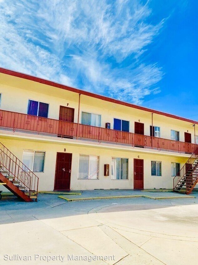 Foto principal - 119-135 S Fahrion Pl