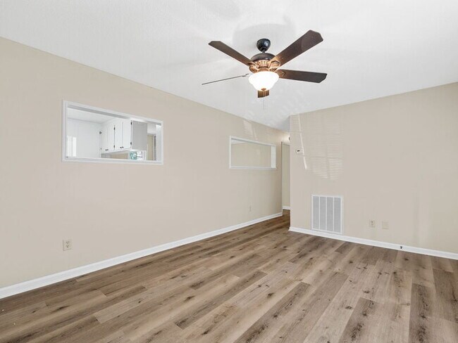 Building Photo - 128 Belvedere Dr