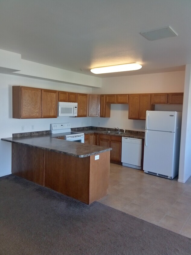 Primary Photo - 2474 Orion Way