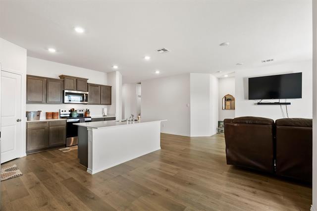 Building Photo - 2518 Rockridge Dr
