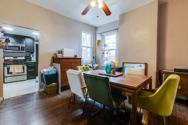 Foto del edificio - 1323 Virginia Ave