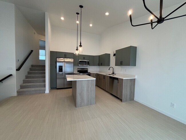 Foto del edificio - 3 Bed 3 Bath Townhome