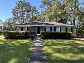 Building Photo - 9 Blueridge Ave Building Photo - 9 Blueridge Ave