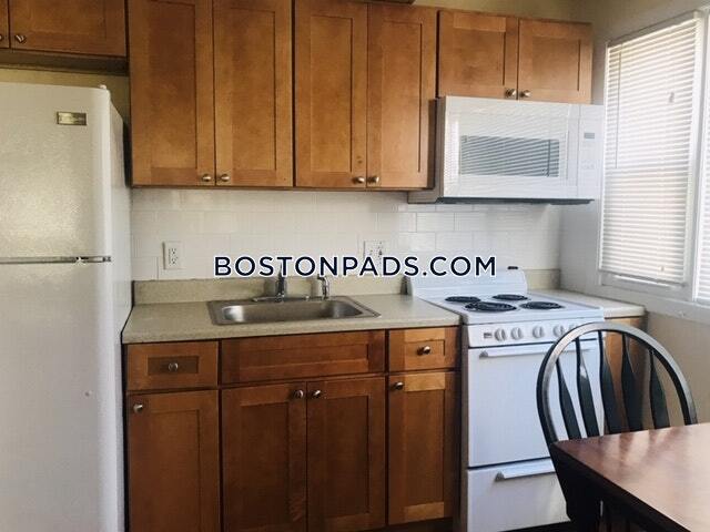 Primary Photo - 112 Readville St