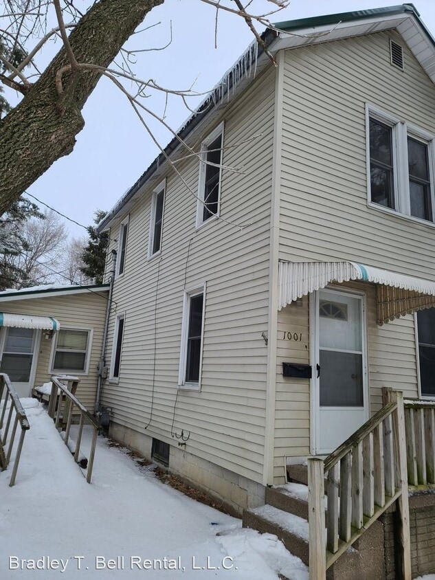 Primary Photo - 2 br, 1 bath House - 1001 E 6th Street