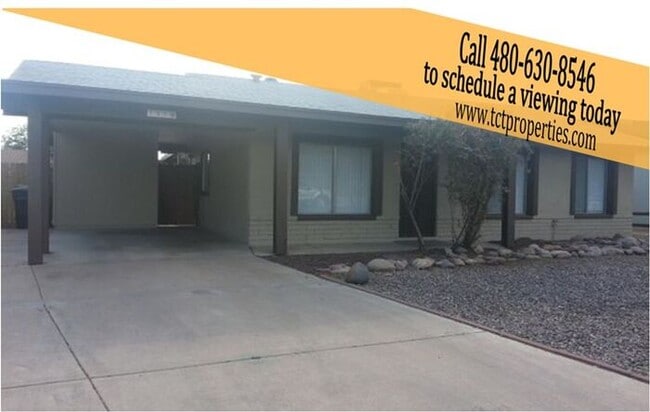 Charming 3 bedroom with HUGE backyard - Charming 3 bedroom with HUGE backyard House