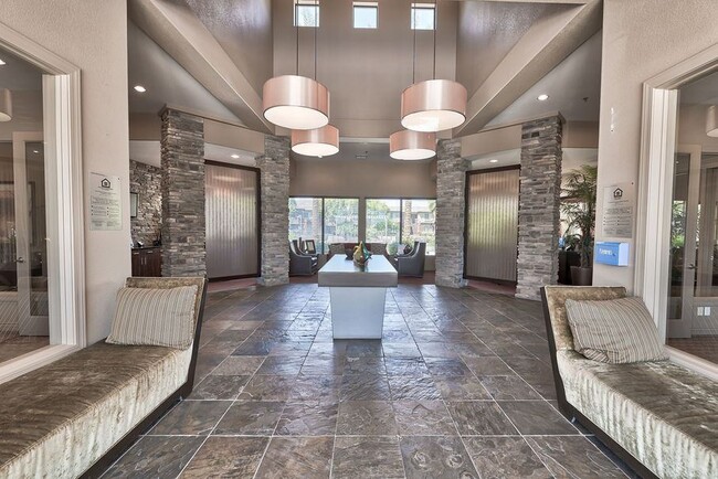 Building Photo - Aldea at Estrella Falls