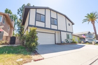 Building Photo - 640 E Banyan St