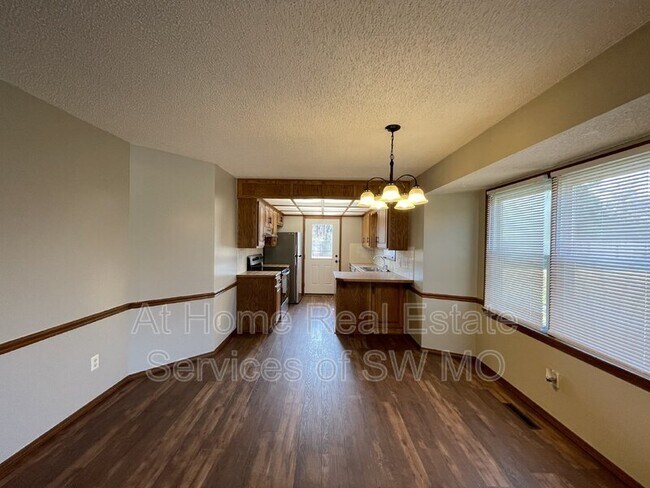 Foto del edificio - 3742 W Sylvania St
