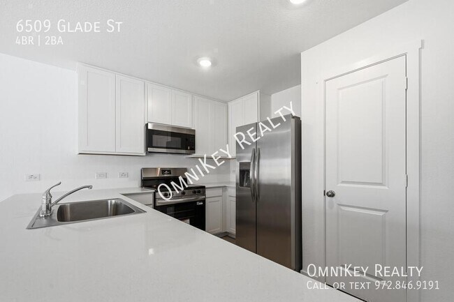 Building Photo - 6509 Glade St