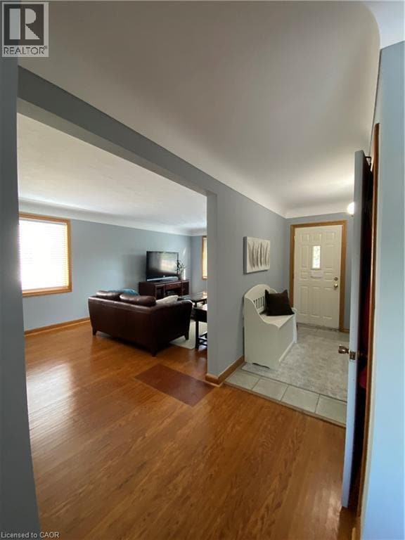 Photo du bâtiment - 1841 Rymal Rd E