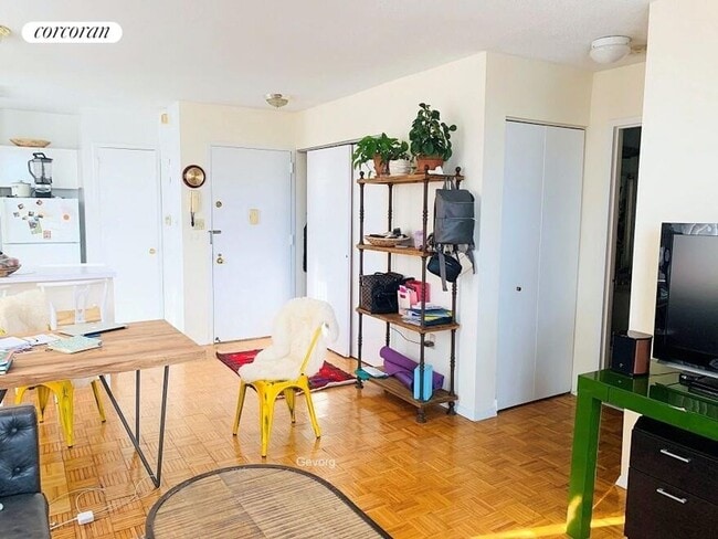 Foto del edificio - 516-520 W 112th St