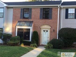Building Photo - 286 Bromley Pl