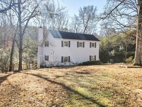 Building Photo - 118 Nature Creek Trail