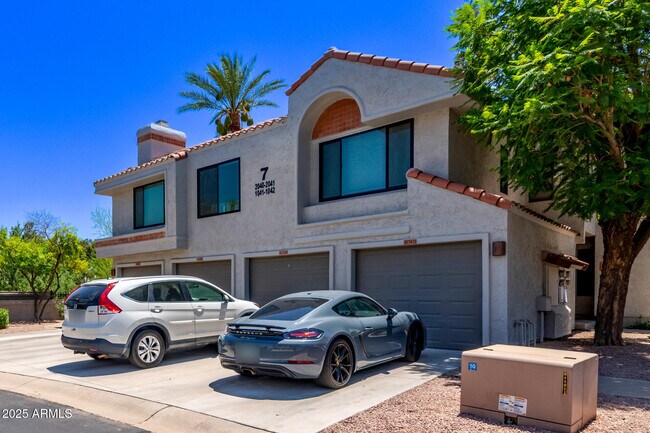 Foto del edificio - 10055 E Mountainview Lake Dr