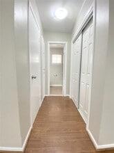 Building Photo - 1141 N Durham Dr