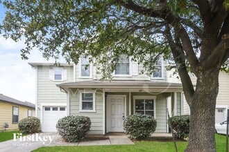 Building Photo - 411 Remington Creek Dr