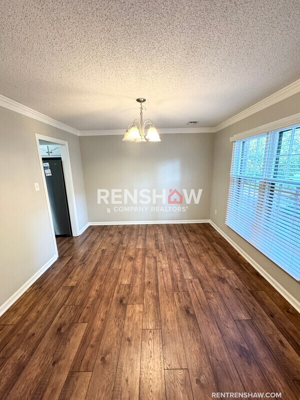 Building Photo - 8177 Kimbrook Dr