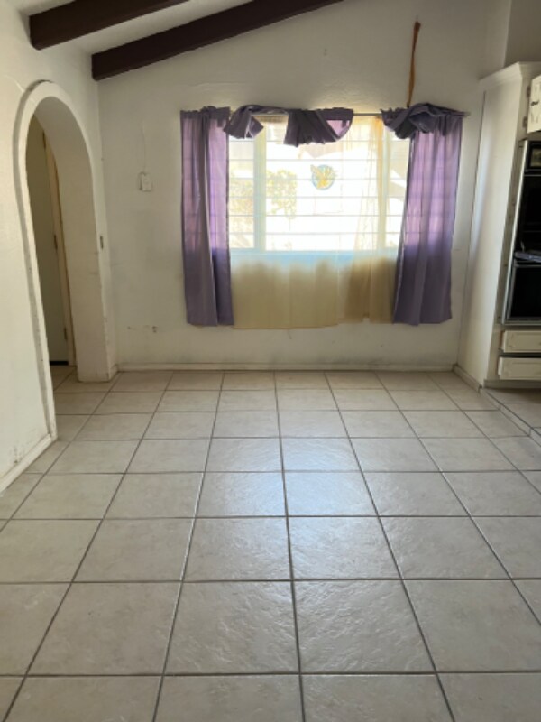 Foto del edificio - 2506 Hendricks Ave