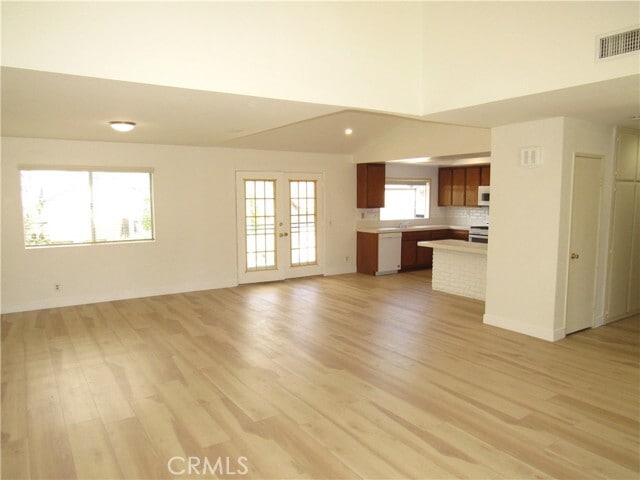 Building Photo - 1099 W Ontario Ave