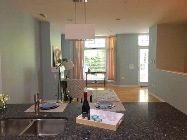 Foto del edificio - 101 N Euclid Ave