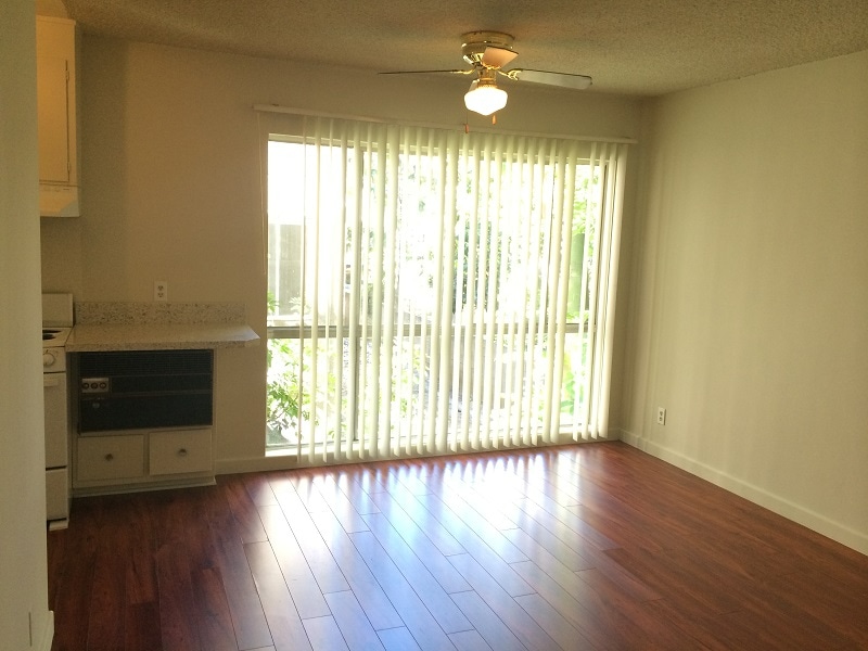 Photo - 530 Veteran Ave (Los Angeles, CA)