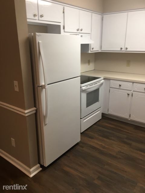 Building Photo - 2 br, 1.5 bath Apartment - 2 Kim Court