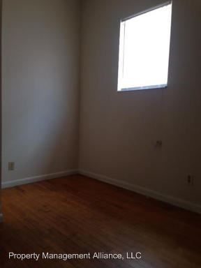 Building Photo - 121 Delong Ave