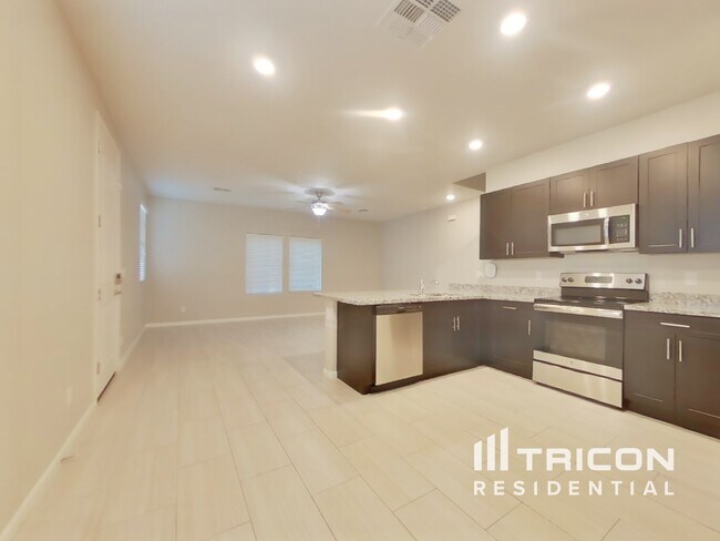 Foto del edificio - 12563 W Hummingbird Terrace