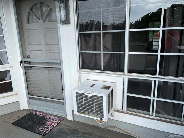 Building Photo - 516 Mananai Pl