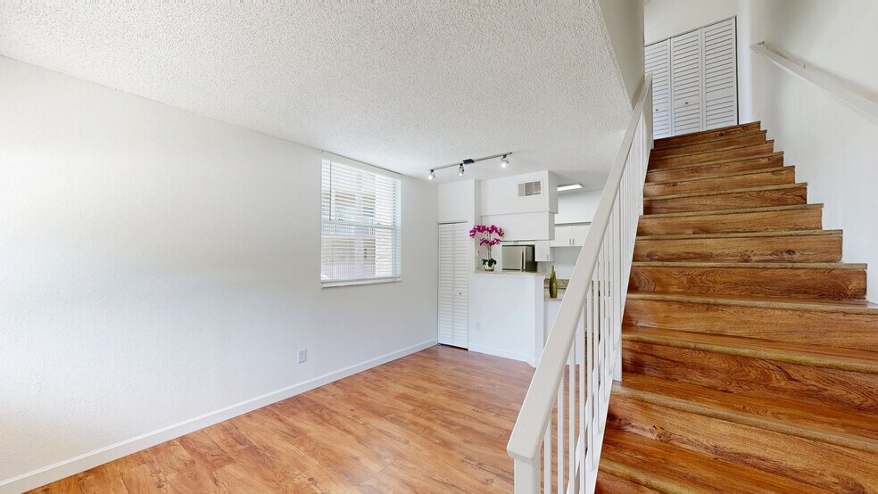 Waterford Point Apartments