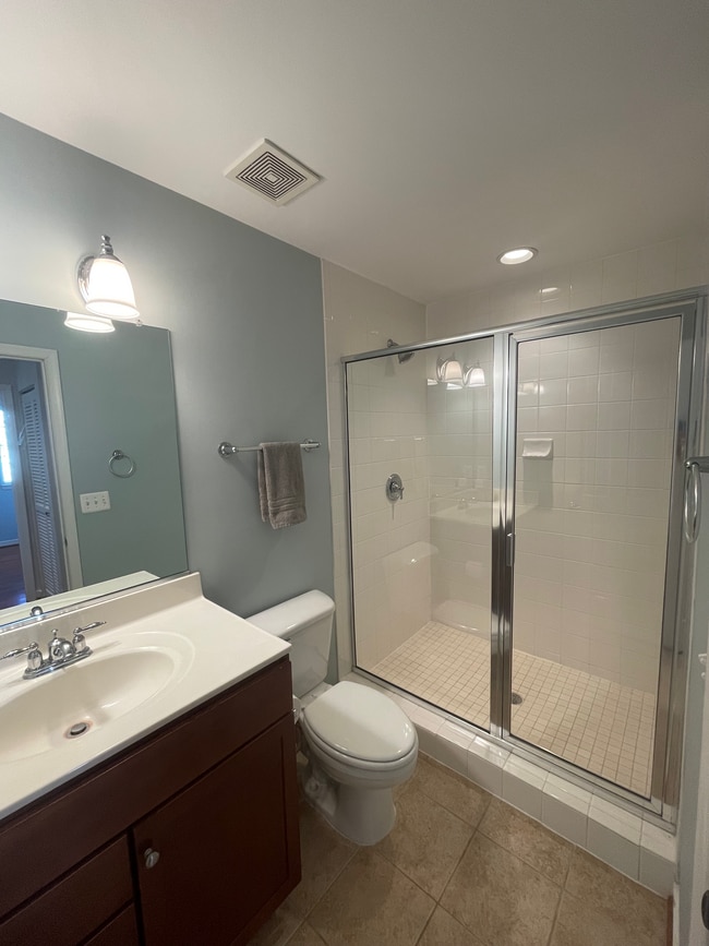 Foto del edificio - 4069 S Four Mile Run Dr