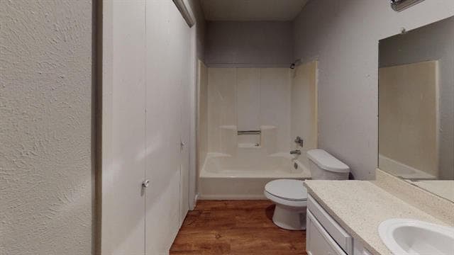 Foto del edificio - 9696 Walnut St