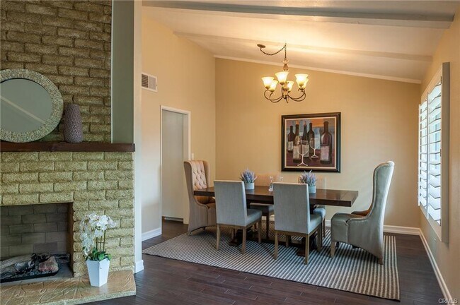 Foto del edificio - 5271 Gould Ave