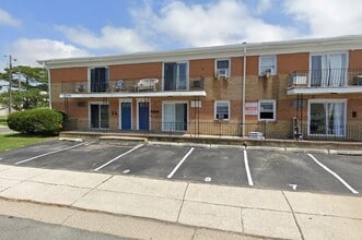 Building Photo - 2304 Hamilton Ave